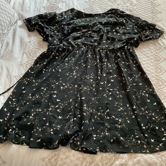 Torrid Black Floral Wrap Dress - Picture 7 of 7